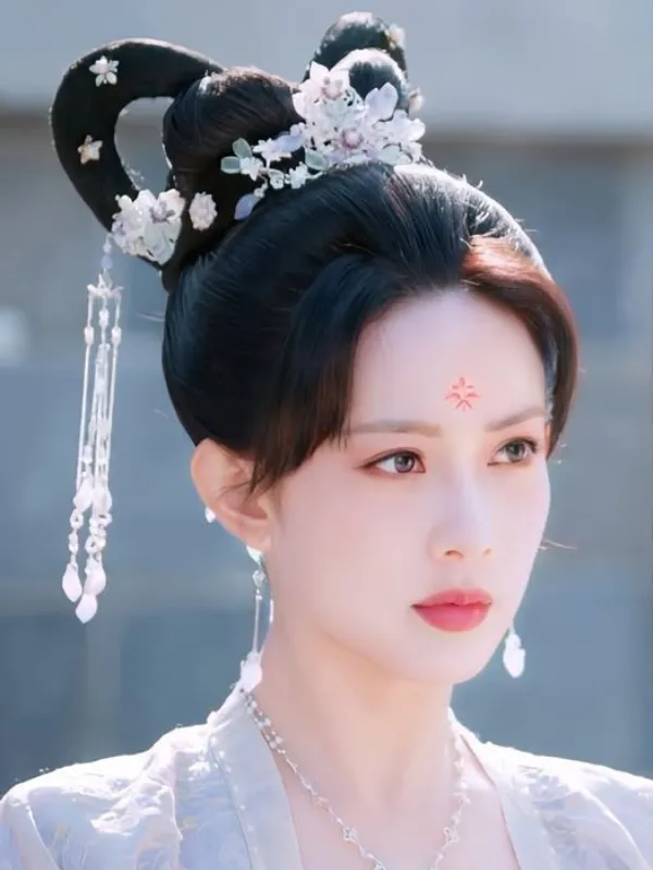 Liên minh vai phụ độc ác – nữ phụ bị chèn ép phản công số mệnh, hệ thống nữ cường vả mặt