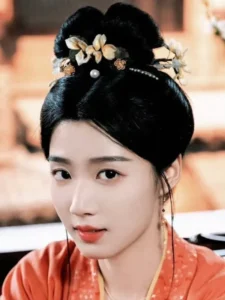 Ảnh bìa truyện Tỉnh Trung Nguyệt Ảnh – huyền huyễn linh dị cổ đại, giếng cổ xuyên thời gian, số mệnh mẹ con bi kịch