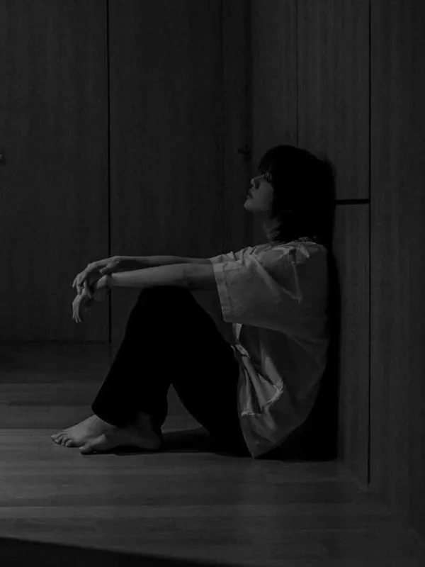 Âm Thanh Lạ Ở Phòng 306